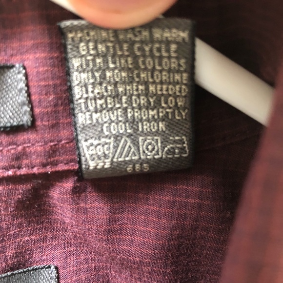 Men’s Purple Van Heusen Dress Shirt - Picture 5 of 7